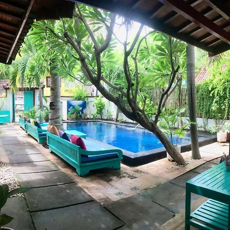 Aaliku Bungalows Gili Trawangan Kültér fotó