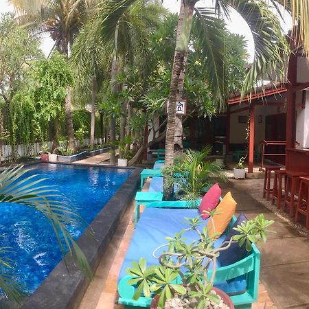 Aaliku Bungalows Gili Trawangan Kültér fotó