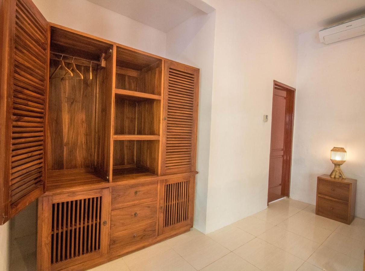 Aaliku Bungalows Gili Trawangan Kültér fotó
